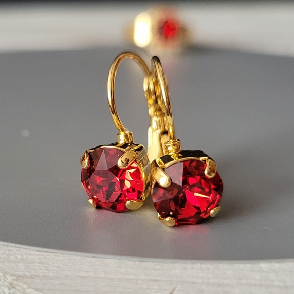 Austrian Crystal Earrings in Yellow Gold - Picture 3 of 5